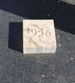 Angyal István-emlékmű