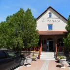 Anker Étterem Göny? - Külső kép