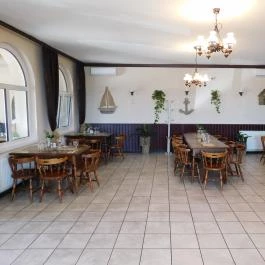 Anker Étterem, Göny? - Belső