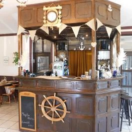 Anker Étterem, Göny? - Belső