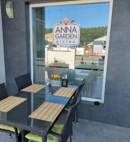 Anna Garden Bistro