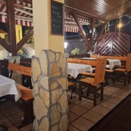 Anno Taverna Balatonszárszó - Belső