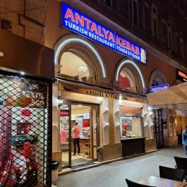 Antalya Kebab - Teréz körút, Budapest - Külső kép