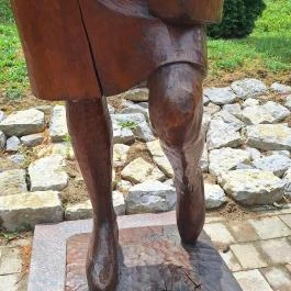 Anya gyermekével Juta - Egyéb