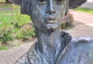 Anya gyermekkel Nagyatád