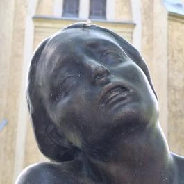 Anya gyermekkel, Budapest - Egyéb