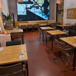 Apacuka Étterem Kávéház Varieté Budapest - Belső