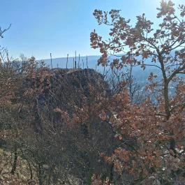 Apáthy-szikla, Budapest - Külső kép