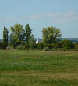 Apáti Étterem és Kávézó