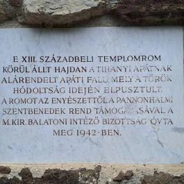 Apáti templomrom Tihany - Egyéb