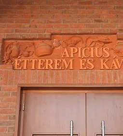 Apicius Étterem & Kávéház