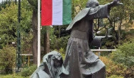 Apor Vilmos emlékműve Budapest - Külső kép