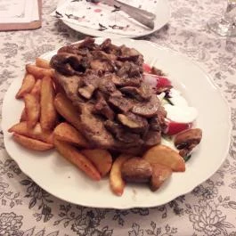 Ara Étterem , Mór - Étel/ital