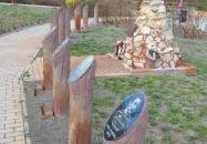 Aradi vértanúk emlékműve Jászladány