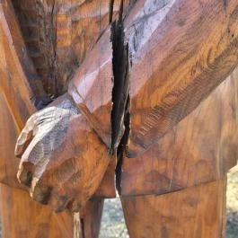 Aradi vértanúk szobrai Jánosháza - Külső kép