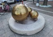 Arany gömb ivókút Makó