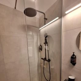 Arany János Vendégház Geszt - Fürdőszoba