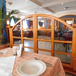 Arany Kakas Fogadó étterme, Pétervására - Belső