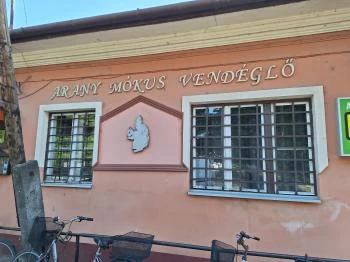 Arany Mókus Vendéglő Tarnaméra