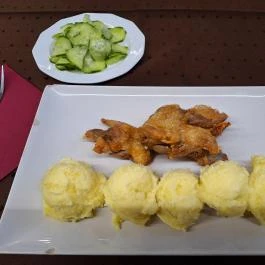 Arany Oroszlán Étterem, Hajdúböszörmény - Étel/ital