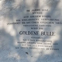 Aranybulla-emlékmű, Székesfehérvár - Egyéb