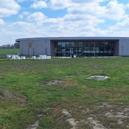 Aranymonostor Látogatóközpont Bugac - Külső kép