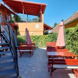 Aranypatkó Panzió étterme, Győrújbarát - Külső kép