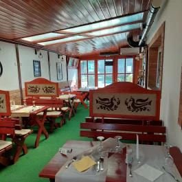 Aranypatkó Panzió étterme, Győrújbarát - Belső