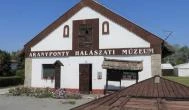 Aranyponty Halászati Múzeum Sáregres - Külső kép