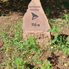 Aranyszablya emlékhely, Geszteréd - Egyéb