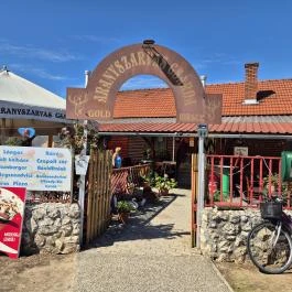 Aranyszarvas Csárda Kenyeri - Külső kép