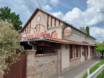 Aredo Étterem & Kávézó Aszód