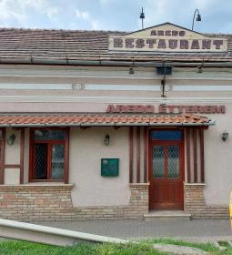 Aredo Étterem & Kávézó