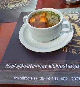 Aredo Étterem & Kávézó