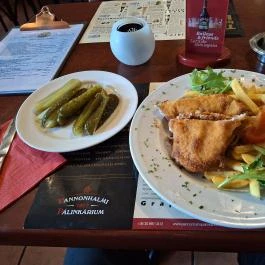 Aredo Étterem & Kávézó Aszód - Étel/ital