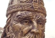 Árpád fejedelem mellszobra Szarvas