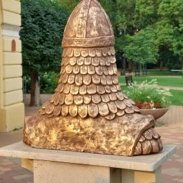 Árpád fejedelem mellszobra, Szarvas - Egyéb