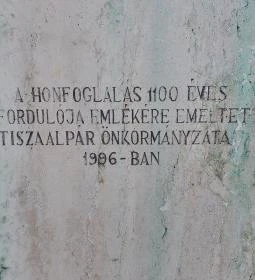 Árpád fejedelem szobra