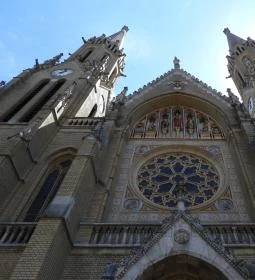 Árpád-házi Szent Erzsébet-plébániatemplom