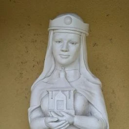 Árpád-házi Szent Kinga Templom, Küngös - Egyéb