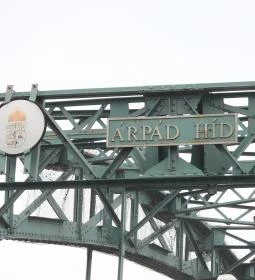 1. legjobb látnivaló: Árpád-híd