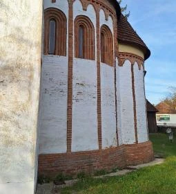 Árpád-kori körtemplom