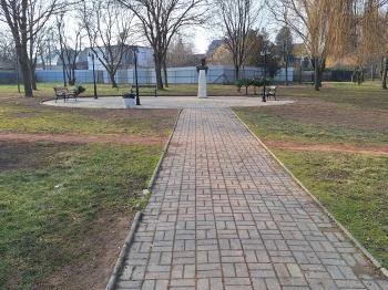 Árpád vezér szobor Maglód