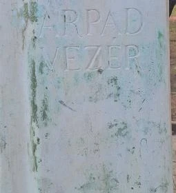 Árpád vezér szobor