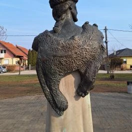 Árpád vezér szobor Maglód - Egyéb