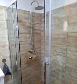 Arvisura Vendégházak