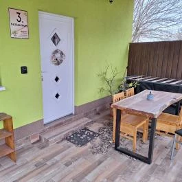 Arvisura Vendégházak, Zsombó - Medence/kert