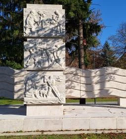 2. legjobb látnivaló: Árvízi emlékmű