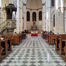 Assisi Szent Ferenc Plébániatemplom Budapest - Belső