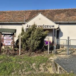 Ásványmúzeum, Vasszécseny - Külső kép